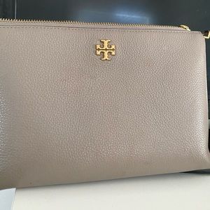 TORY BURCH TAUPE MESSENGER BAG